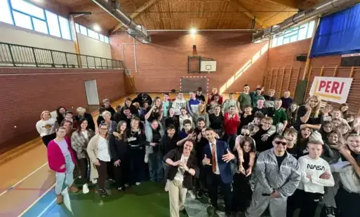 Zdjęcie do Nowoczesna profilaktyka w praktyce &ndash; Rymcerze i raperzy z wizytą w Szkole Podstawowej w Niechanowie